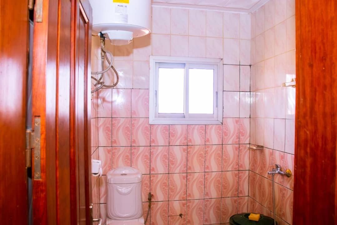 Appartement Meuble 2 Chambres Montee Jouvence Yaoundé Eksteriør billede